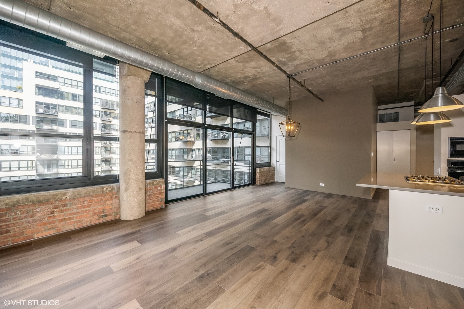 130 S CANAL Street Unit: 519