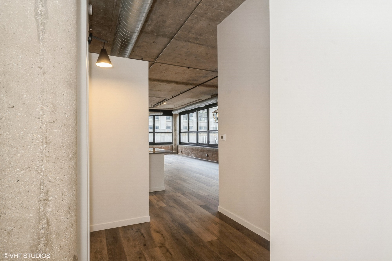 130 S CANAL Street Unit: 519