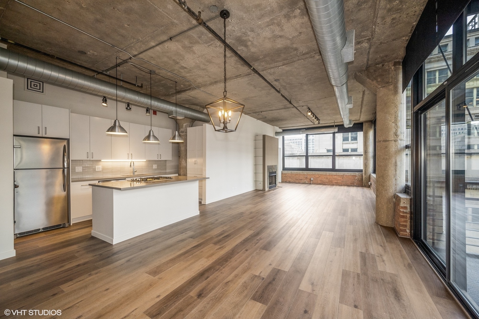 130 S CANAL Street Unit: 519