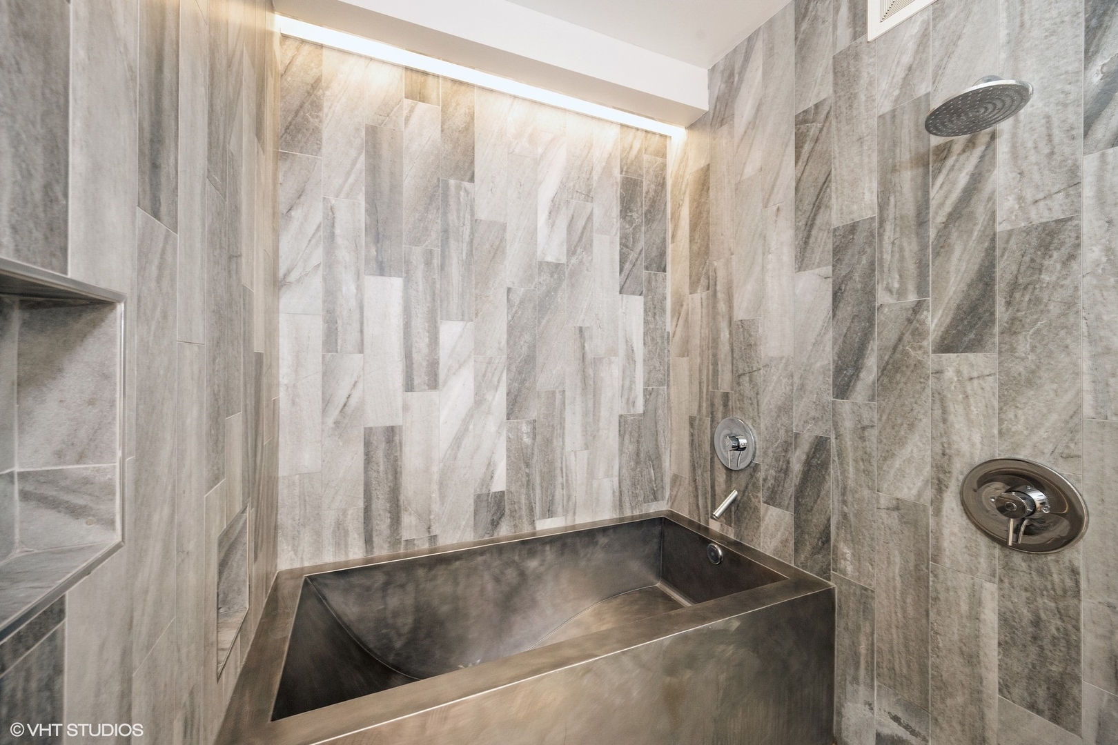 130 S CANAL Street Unit: 519