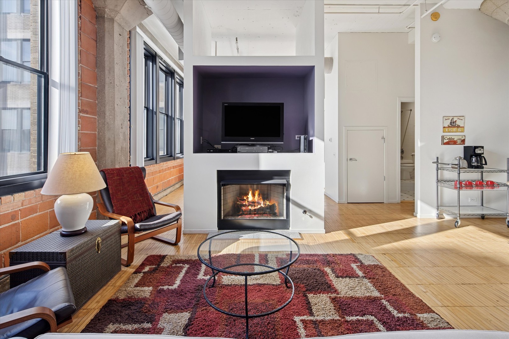 728 W Jackson Boulevard Unit: 1011