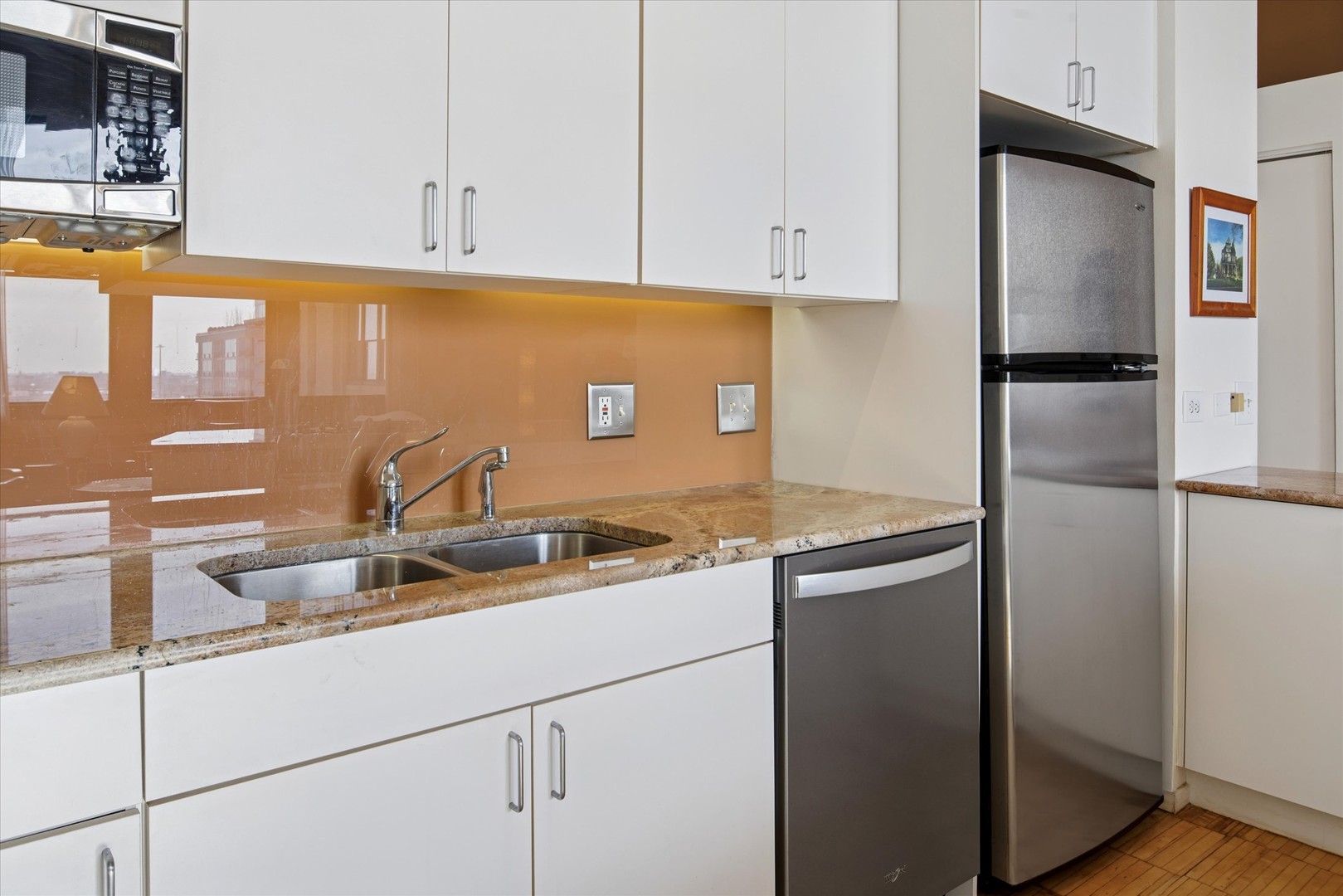 728 W Jackson Boulevard Unit: 1011