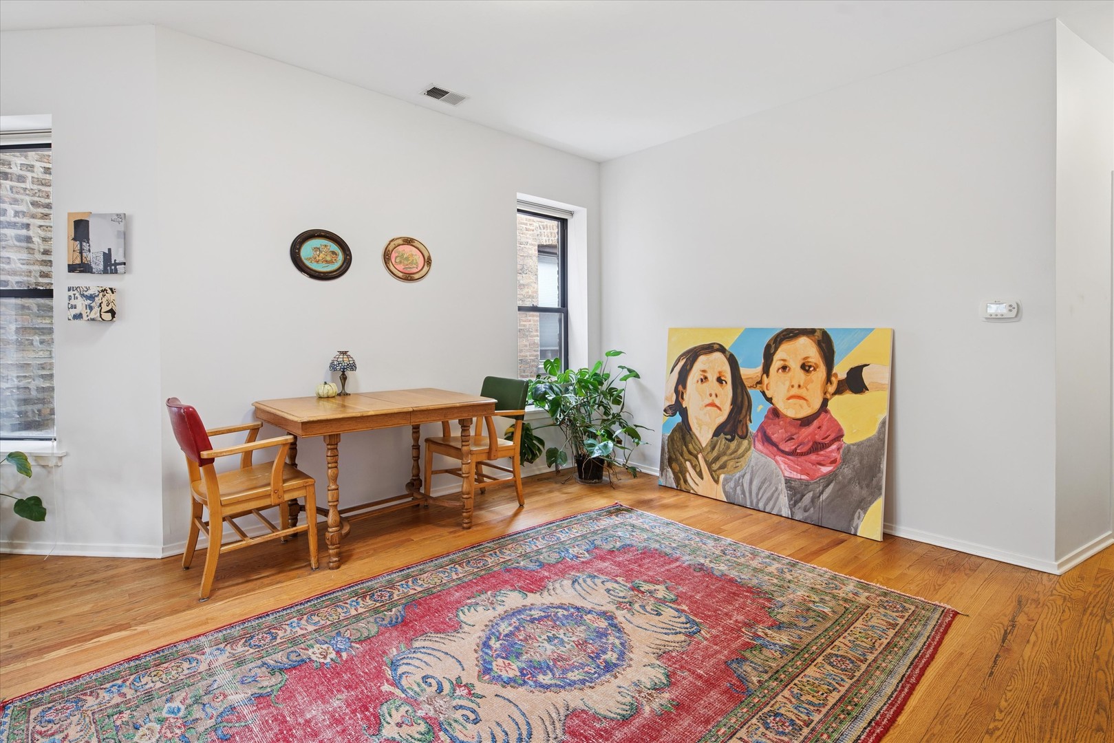 915 W Gunnison Street Unit: 3E