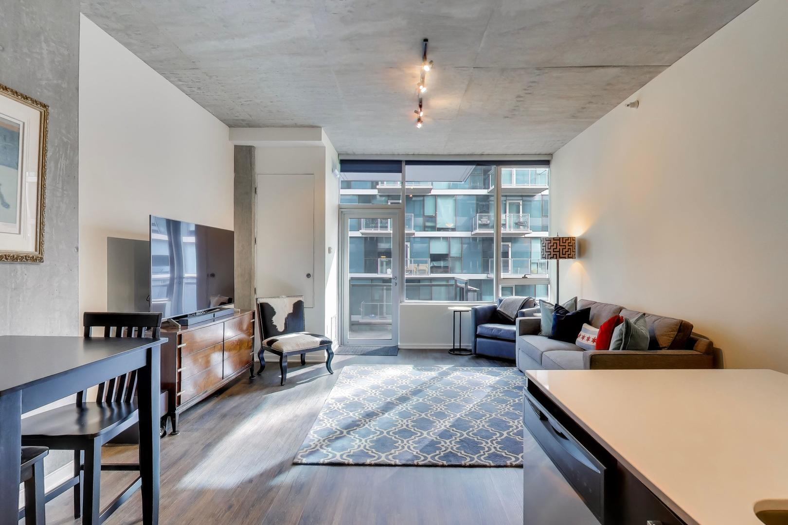 1345 S Wabash Avenue Unit: 707