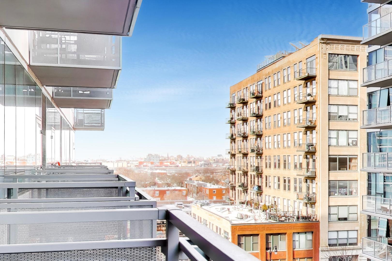 1345 S Wabash Avenue Unit: 707