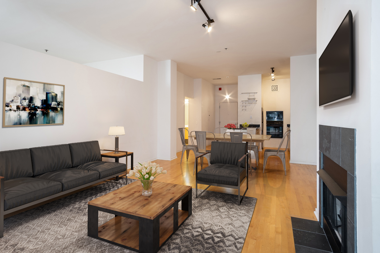 130 S CANAL Street Unit: 816