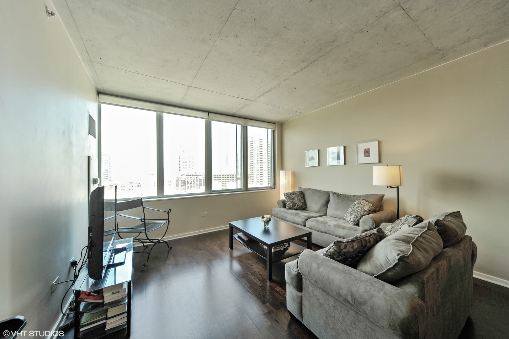 659 W Randolph Street Unit: 703