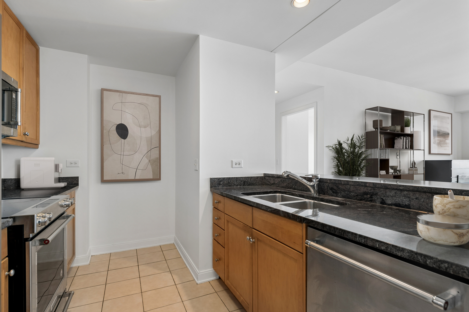130 N Garland Court Unit: 2409