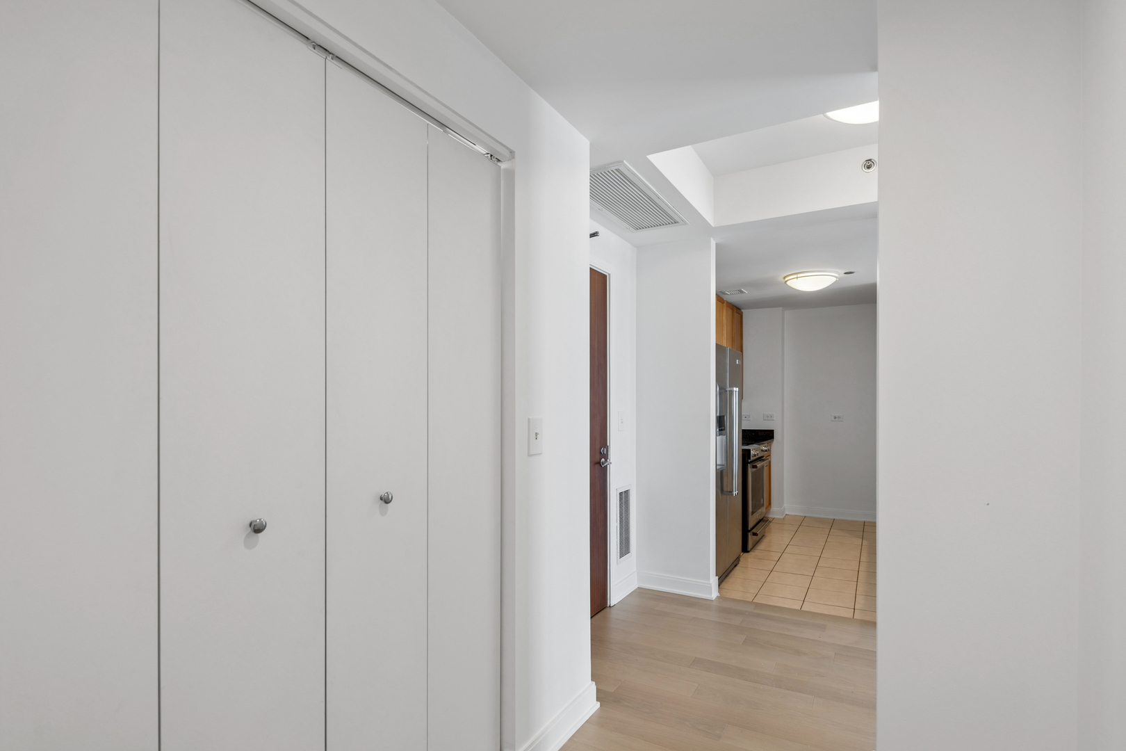 130 N Garland Court Unit: 2409