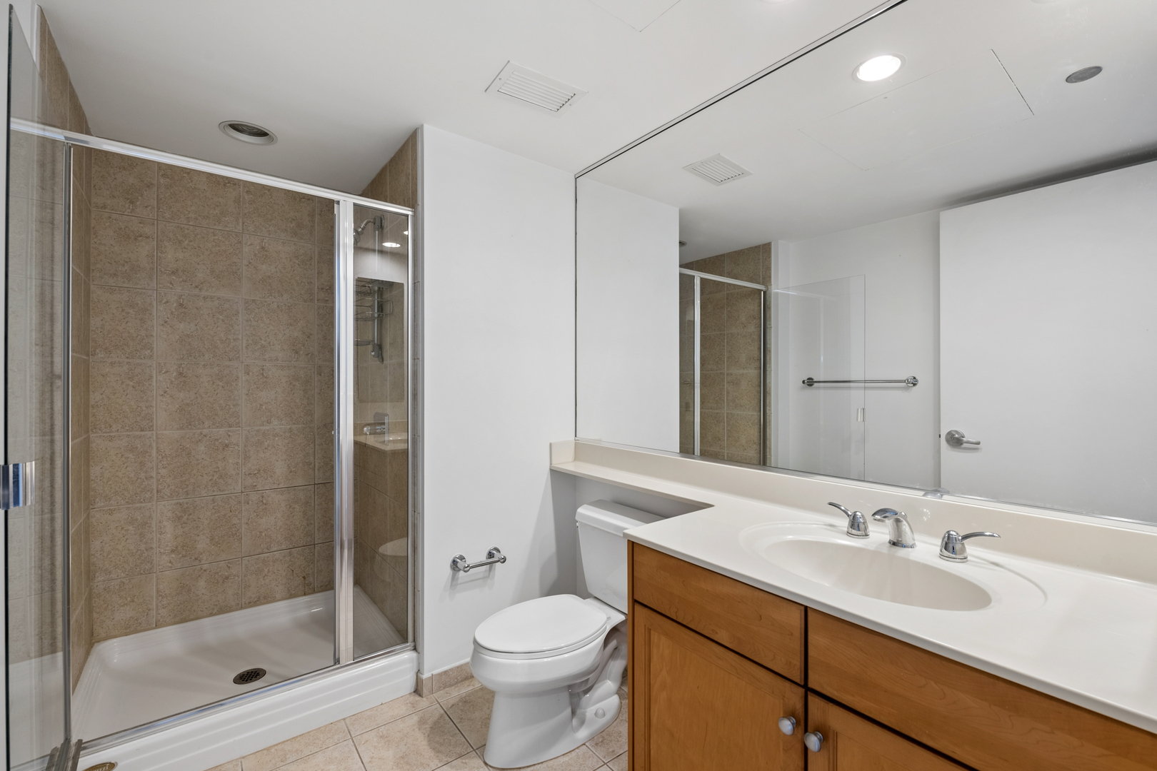 130 N Garland Court Unit: 2409