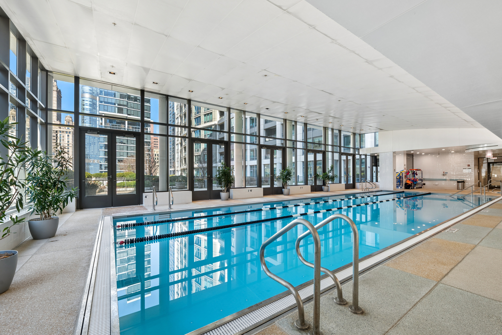 130 N Garland Court Unit: 2409
