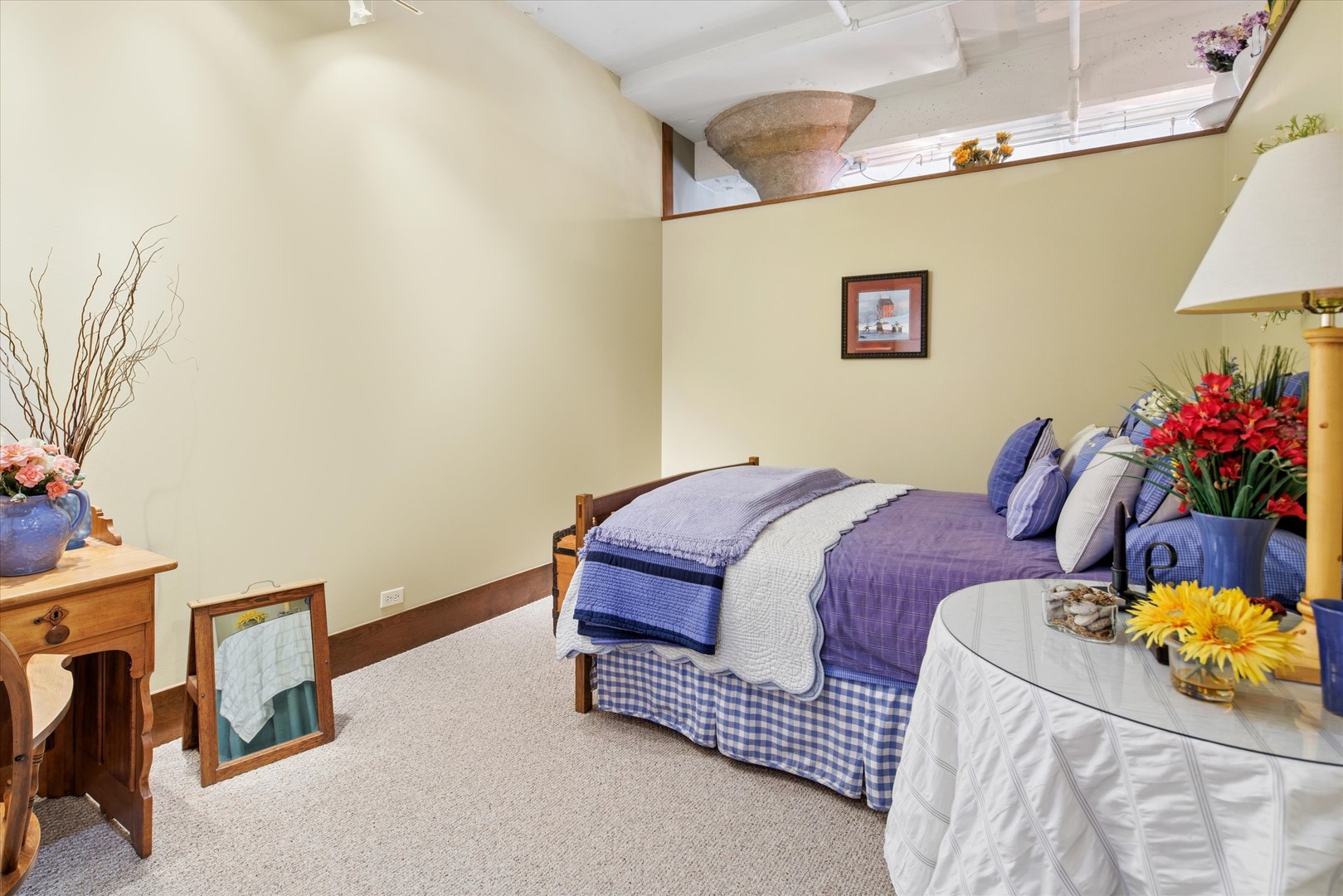 130 S Canal Street Unit: 425-26