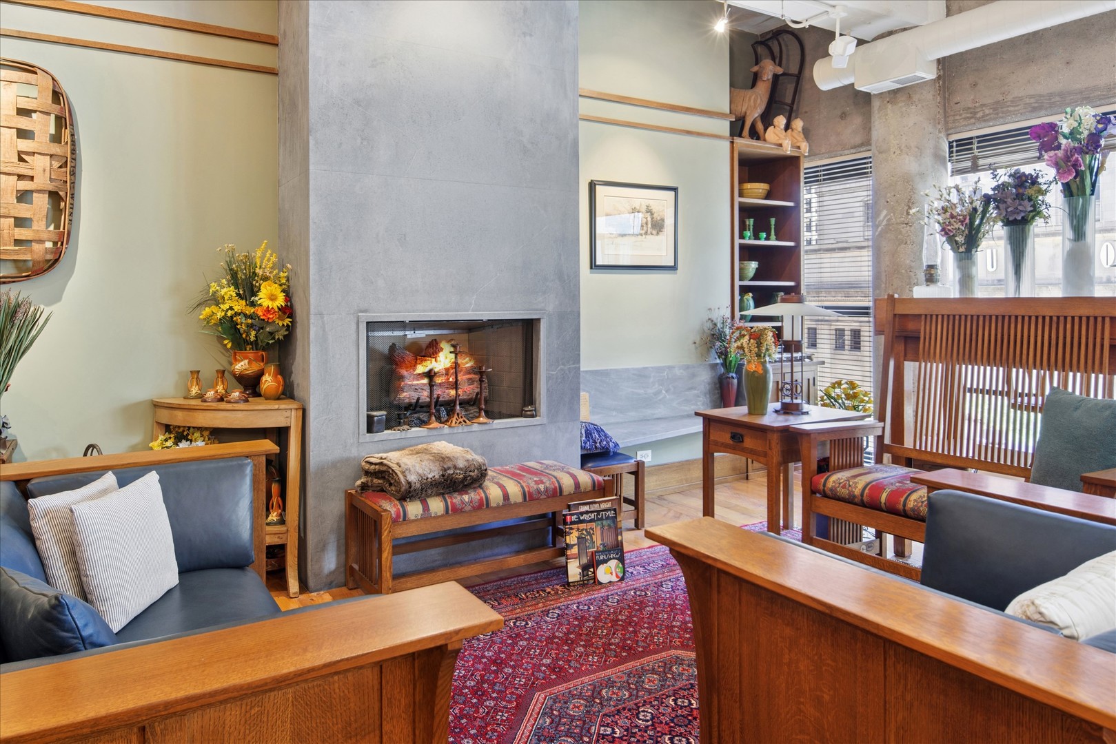 130 S Canal Street Unit: 425-26