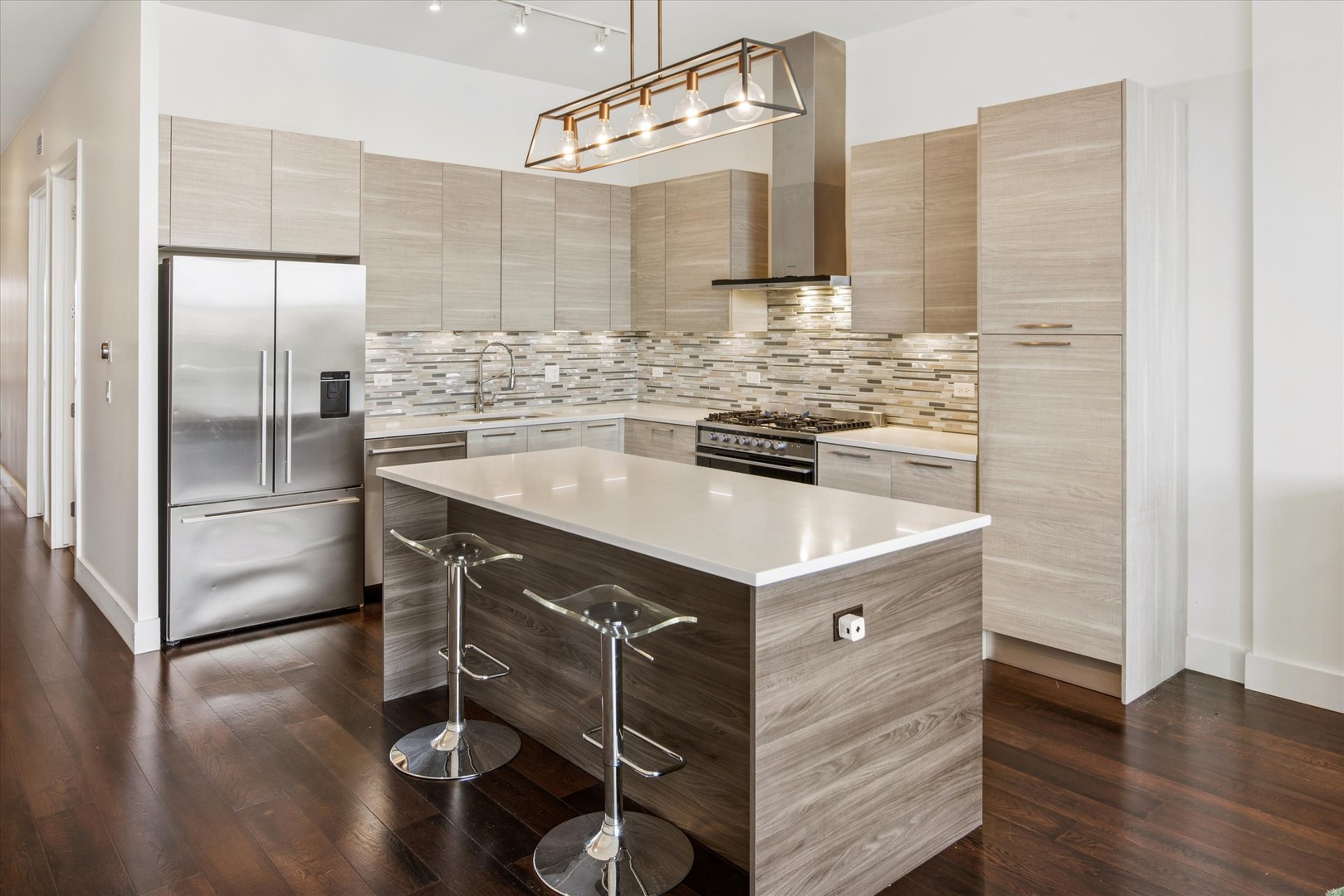 1124 W Adams Street Unit: 5E