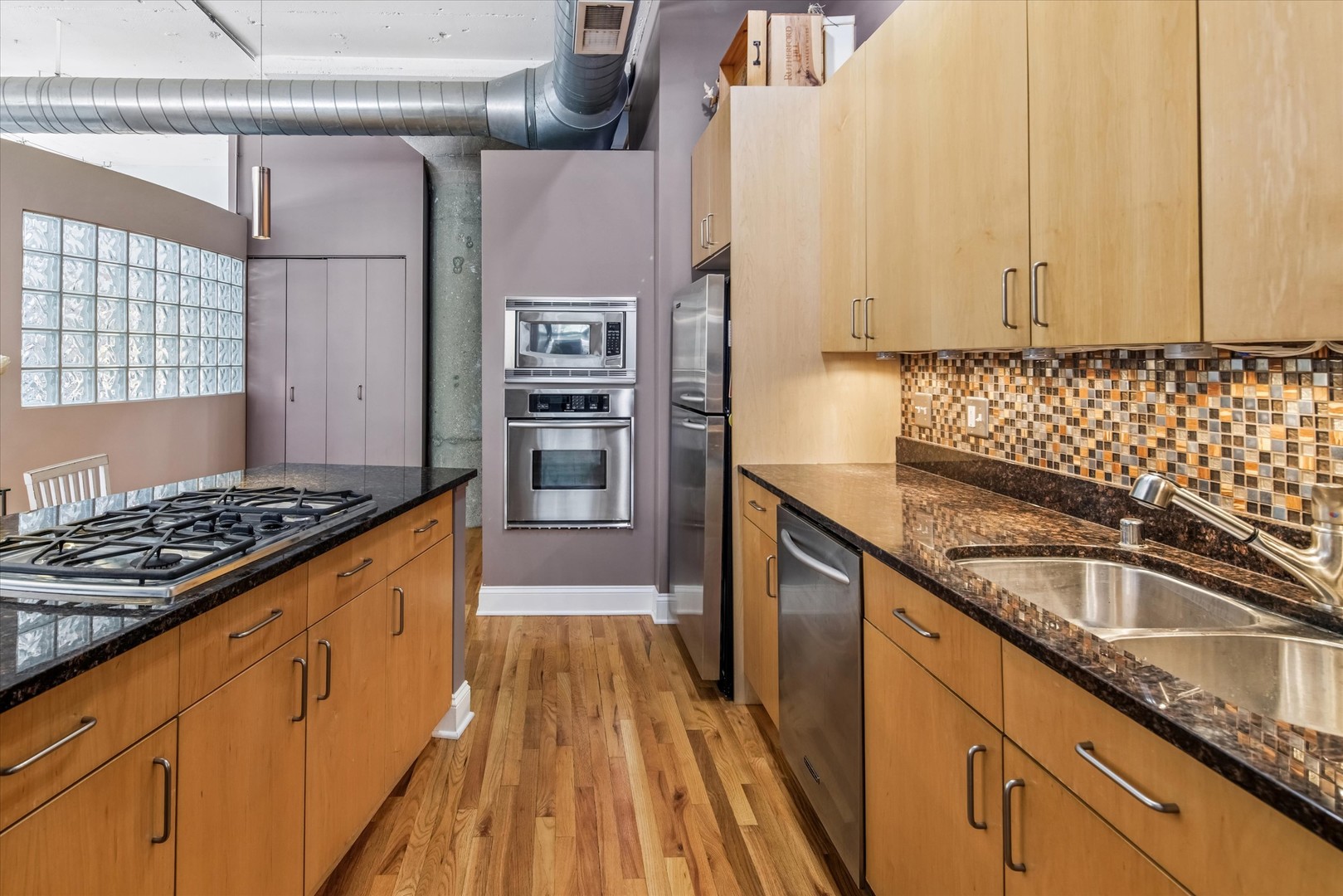 130 S Canal Street Unit: 215