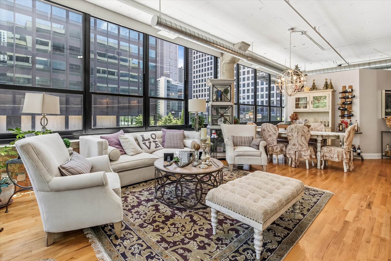 130 S Canal Street Unit: 215