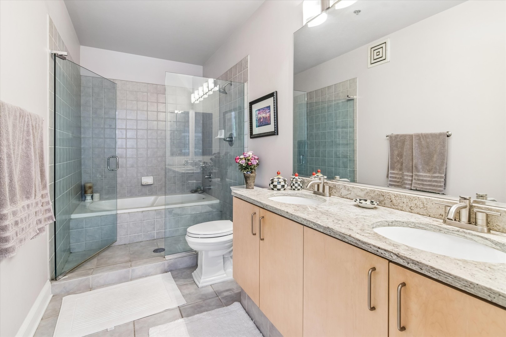 130 S Canal Street Unit: 215