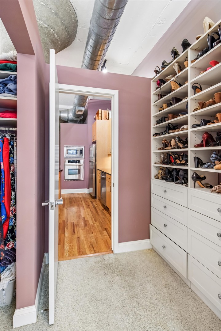 130 S Canal Street Unit: 215