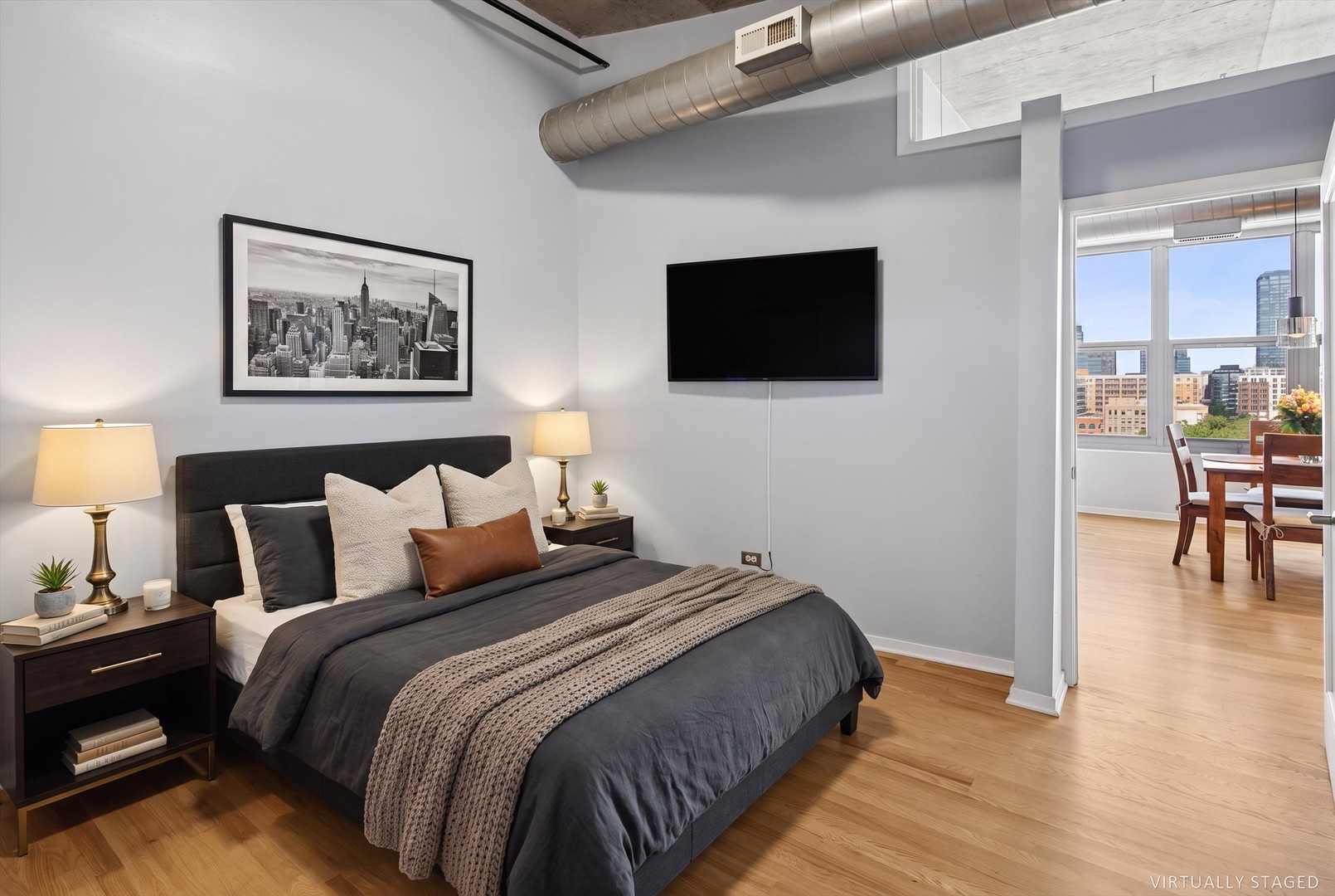 933 W Van Buren Street Unit: 801