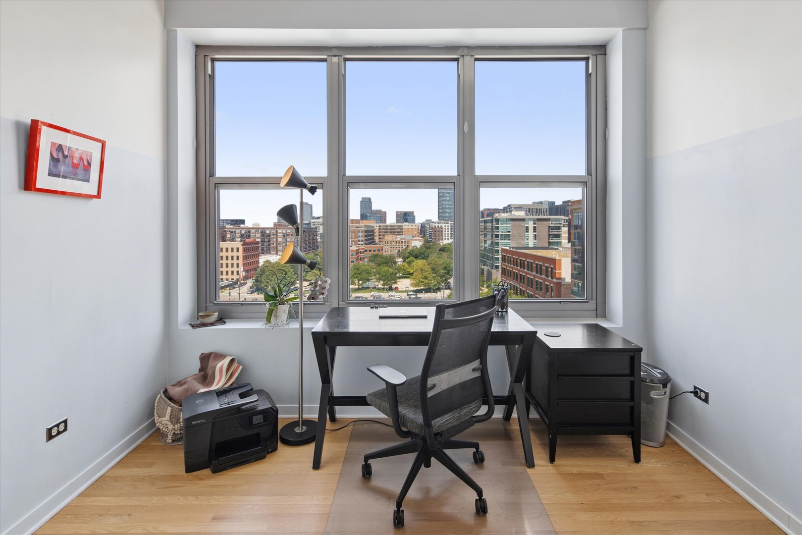 933 W Van Buren Street Unit: 801