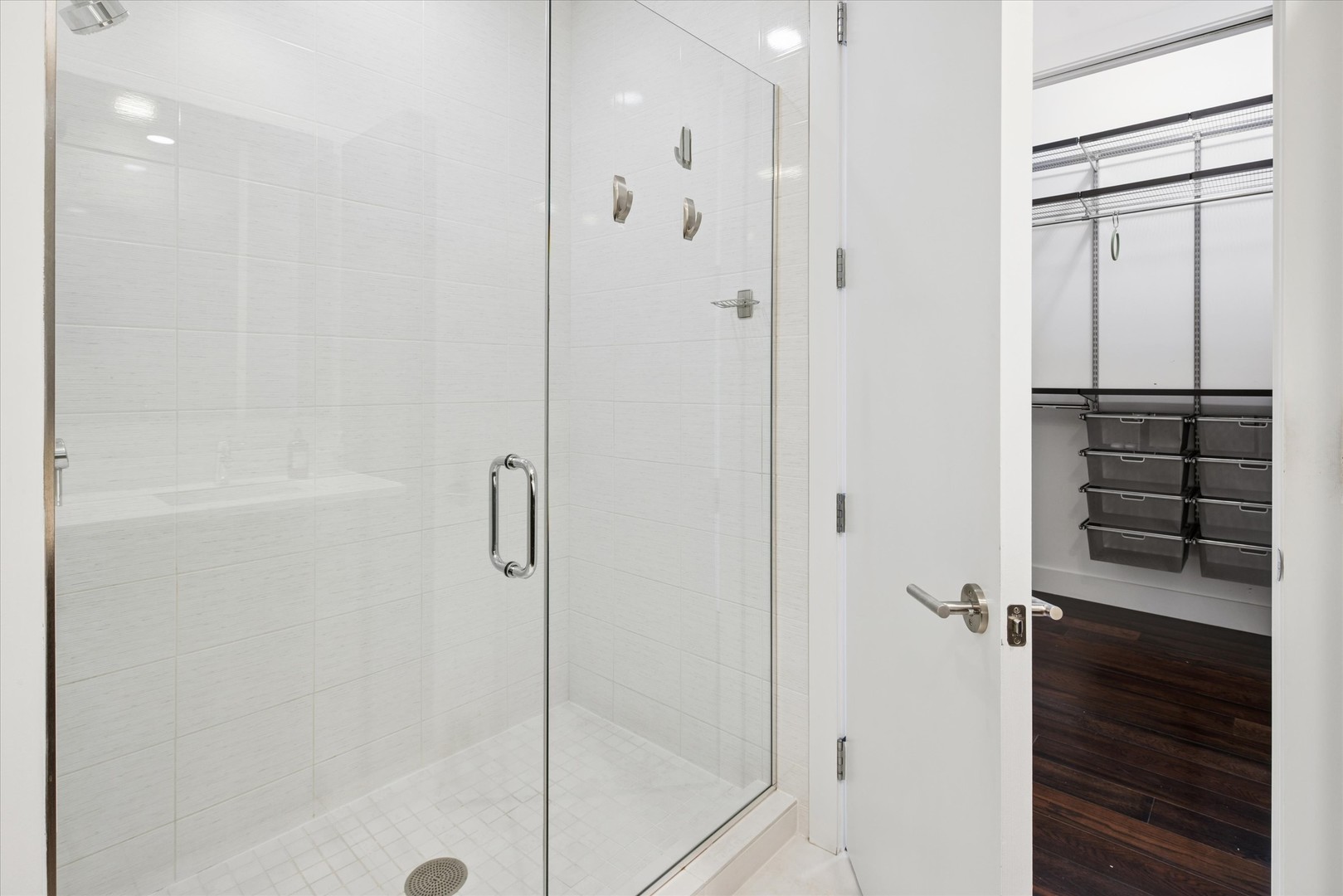 1124 W Adams Street Unit: 5E