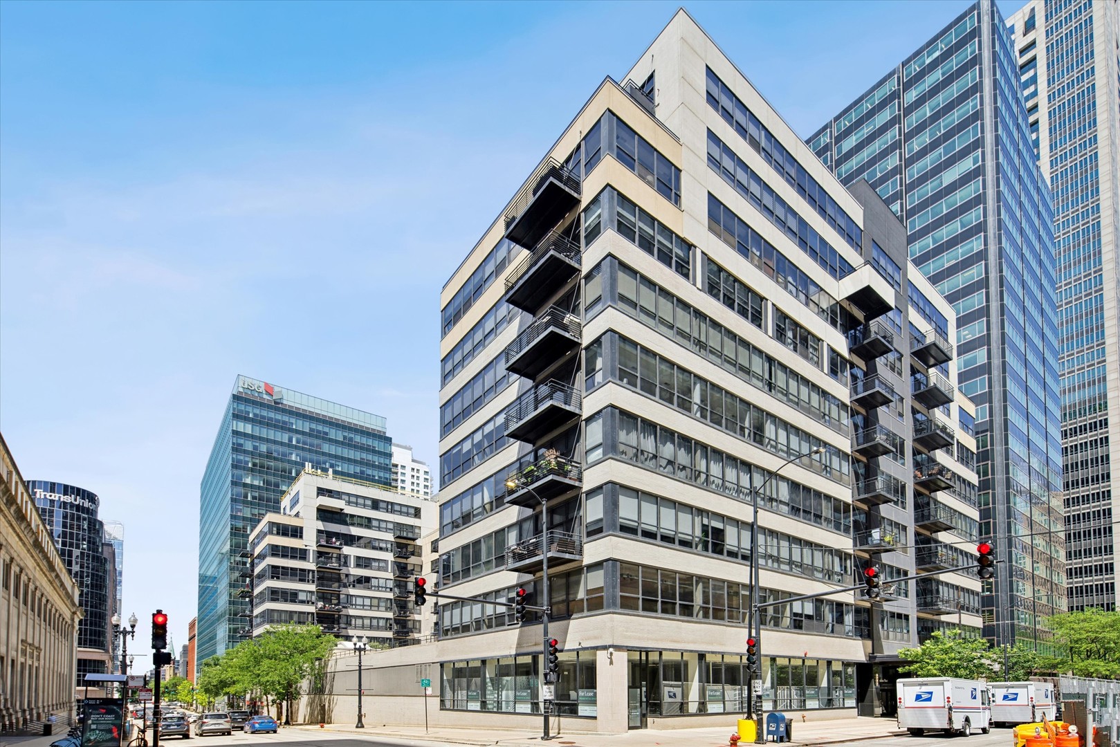 130 S CANAL Street Unit: 619