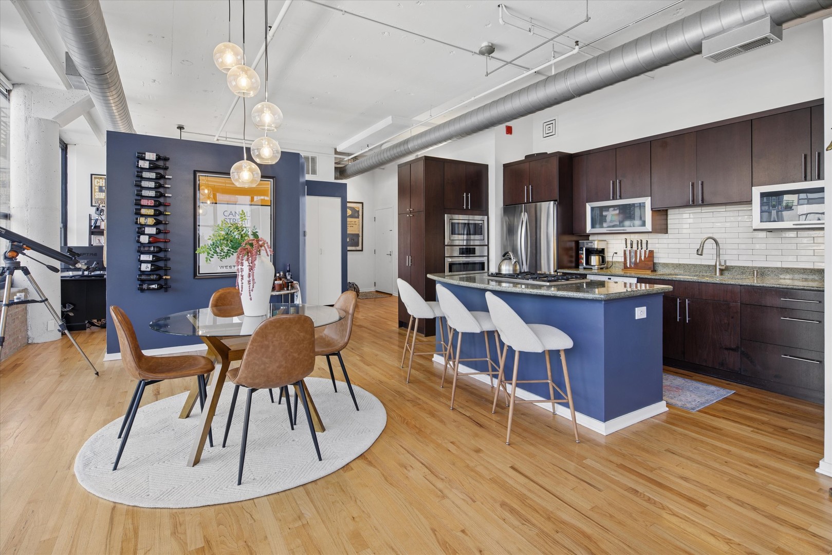 130 S CANAL Street Unit: 619