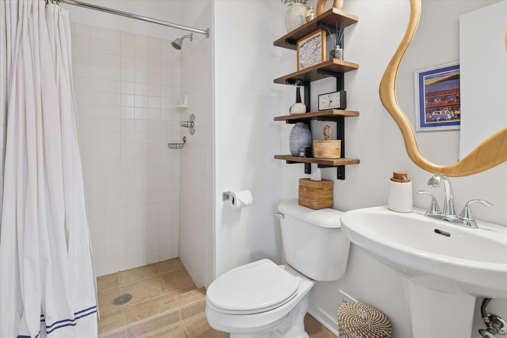 130 S CANAL Street Unit: 619