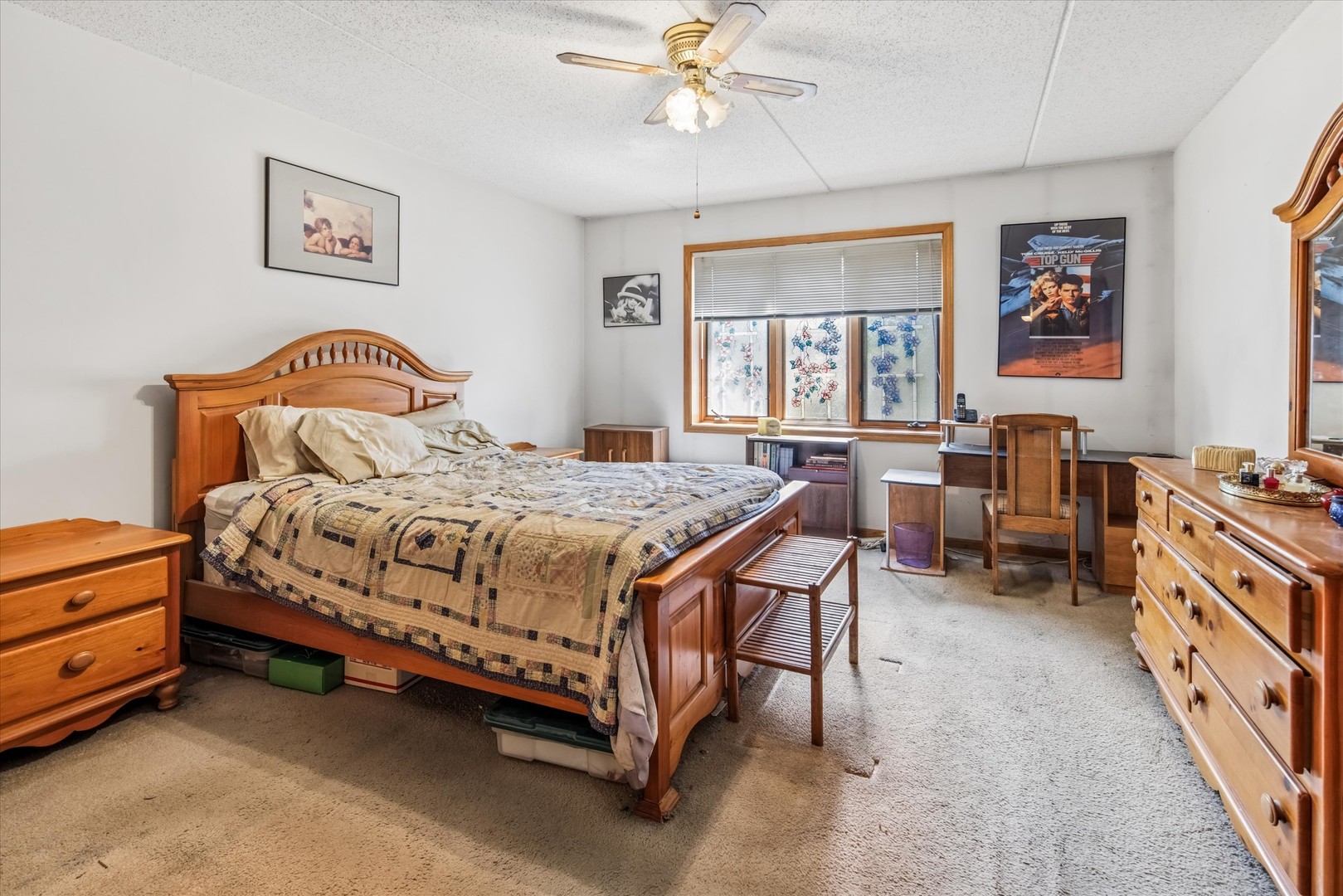 5320 N Lowell Avenue Unit: 205