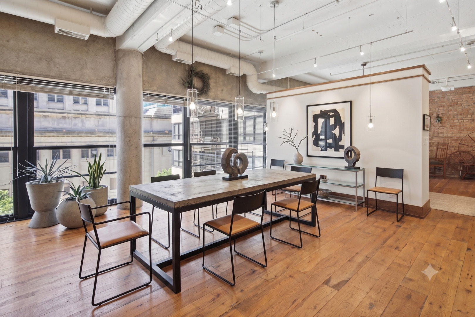130 S Canal Street Unit: 425-26