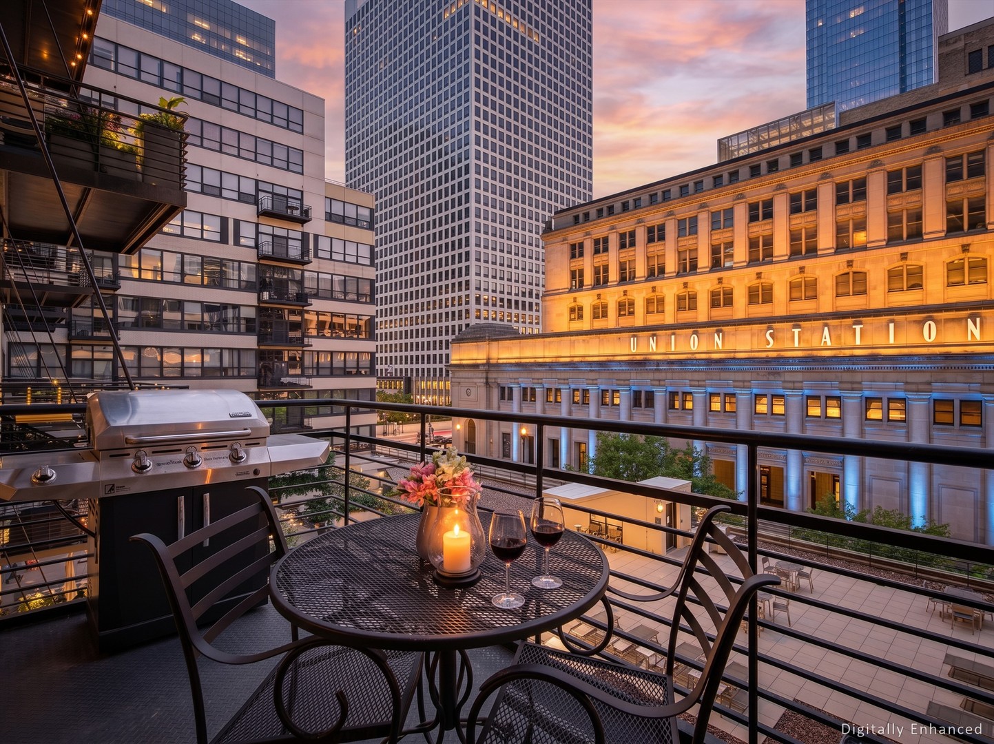 130 S Canal Street Unit: 425-26