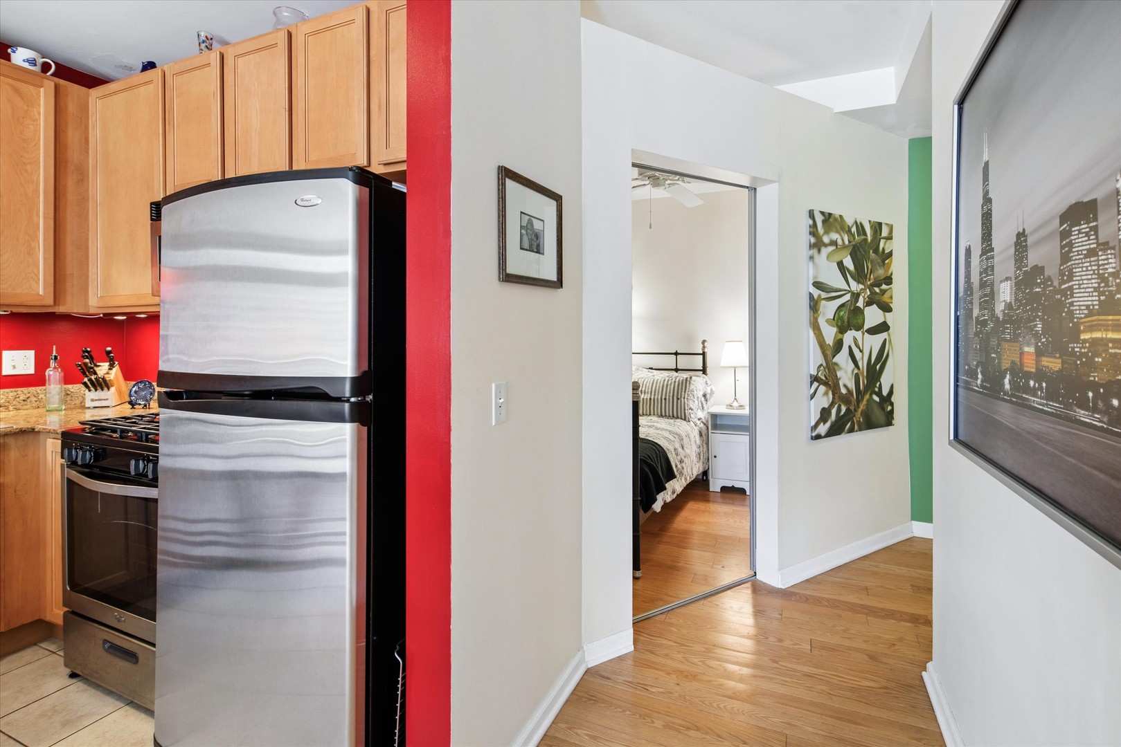 125 S JEFFERSON Street Unit: 1905