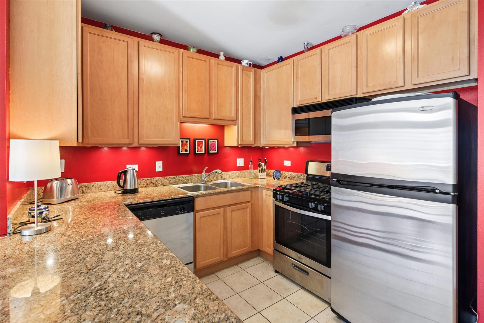 125 S JEFFERSON Street Unit: 1905