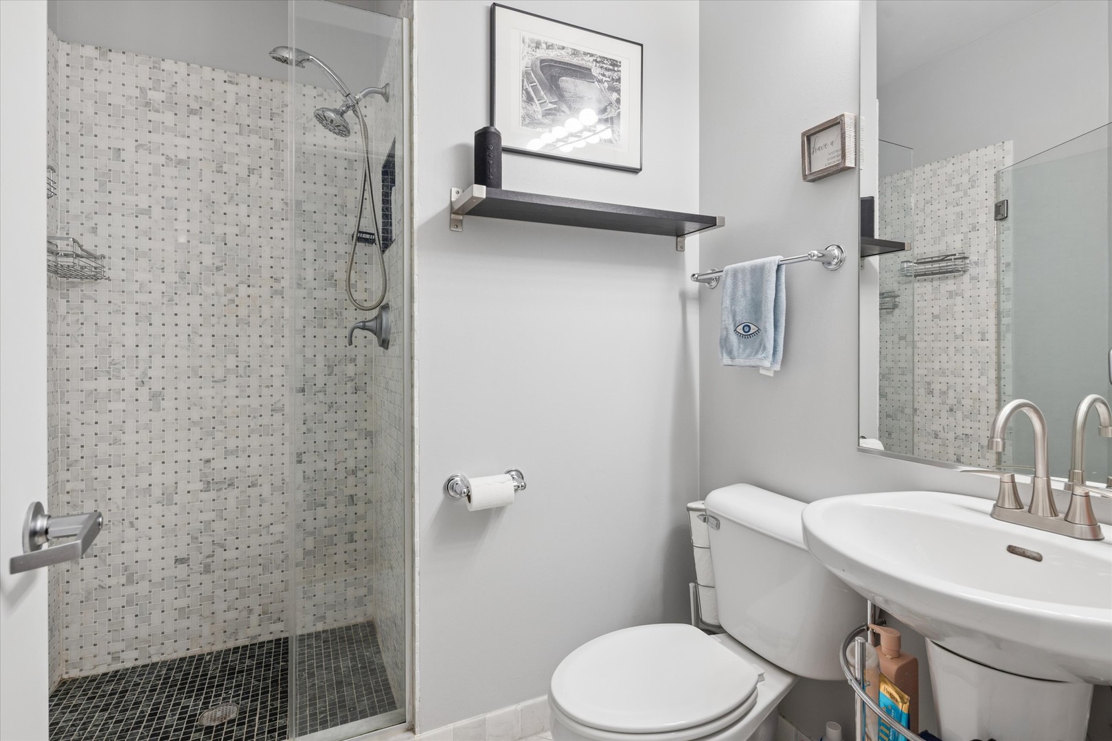 130 S CANAL Street Unit: 607