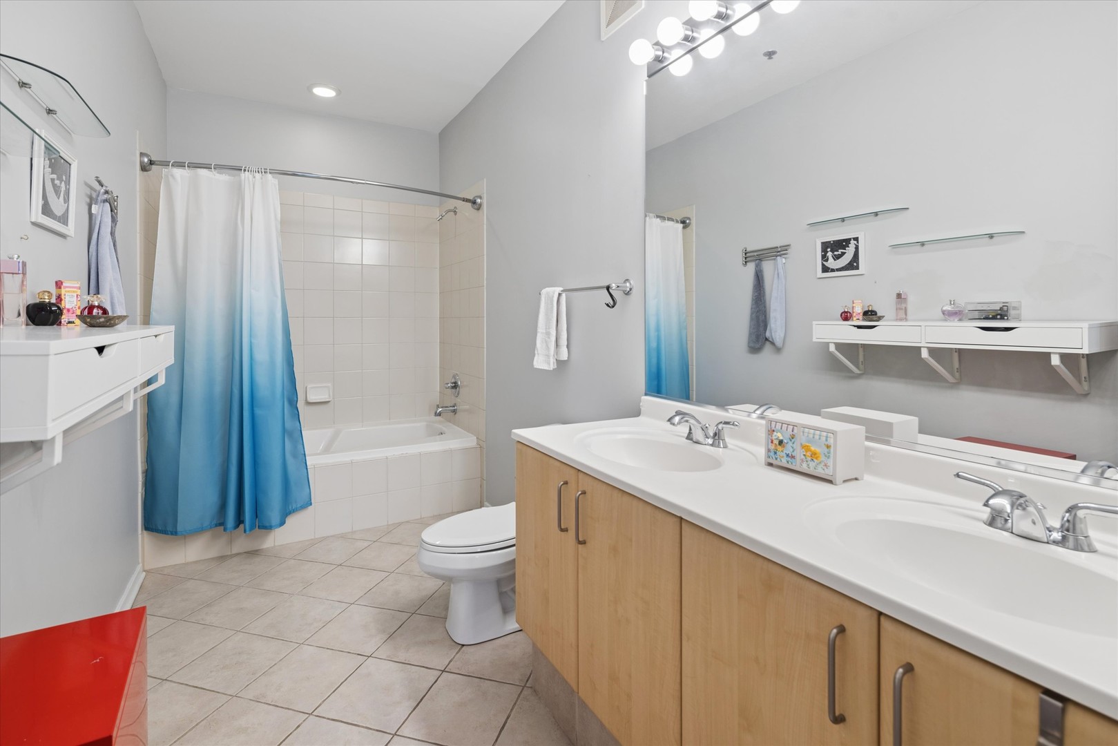 130 S CANAL Street Unit: 607