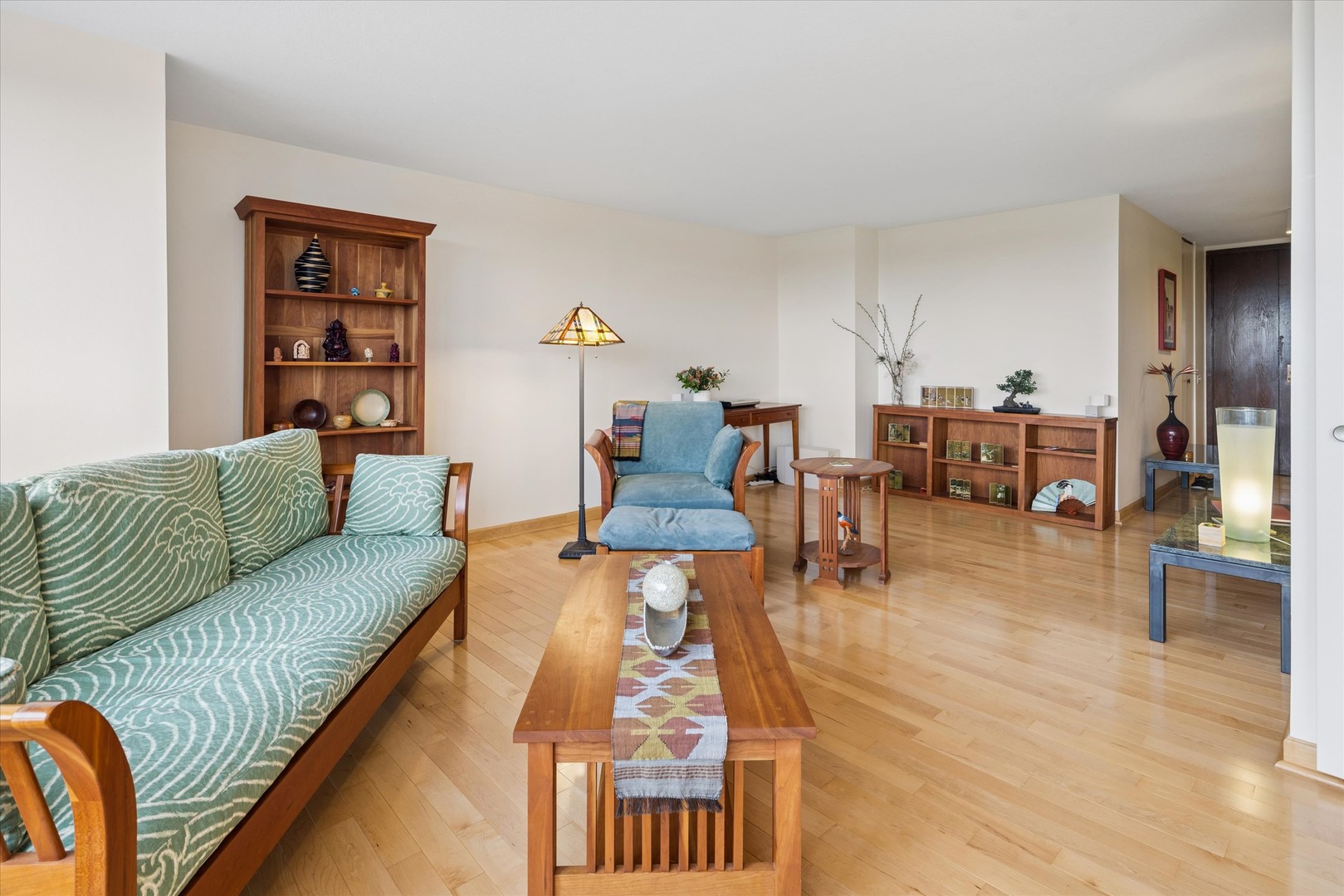 360 E RANDOLPH Street Unit: 403