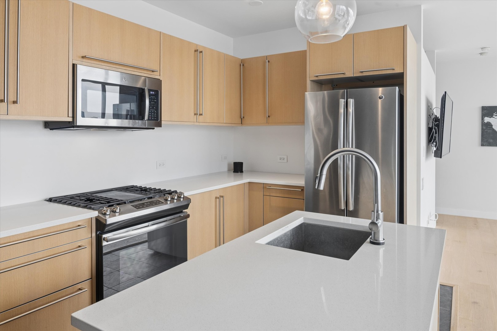 510 W Erie Street Unit: 1303