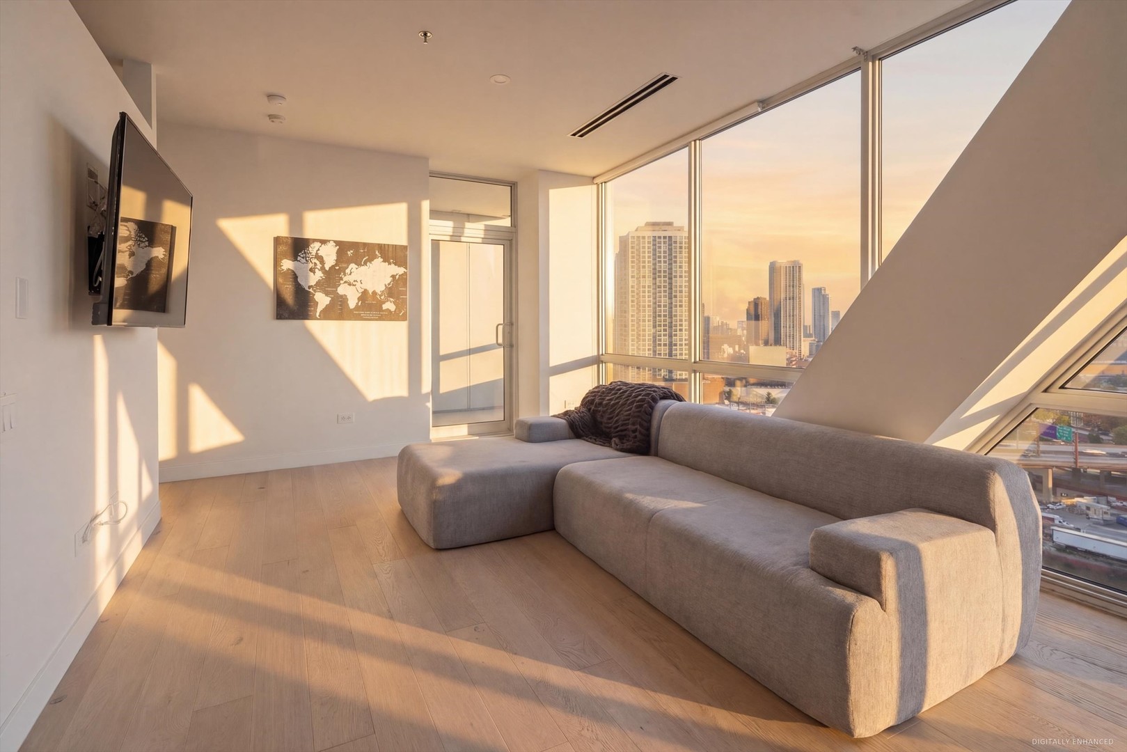 510 W Erie Street Unit: 1303