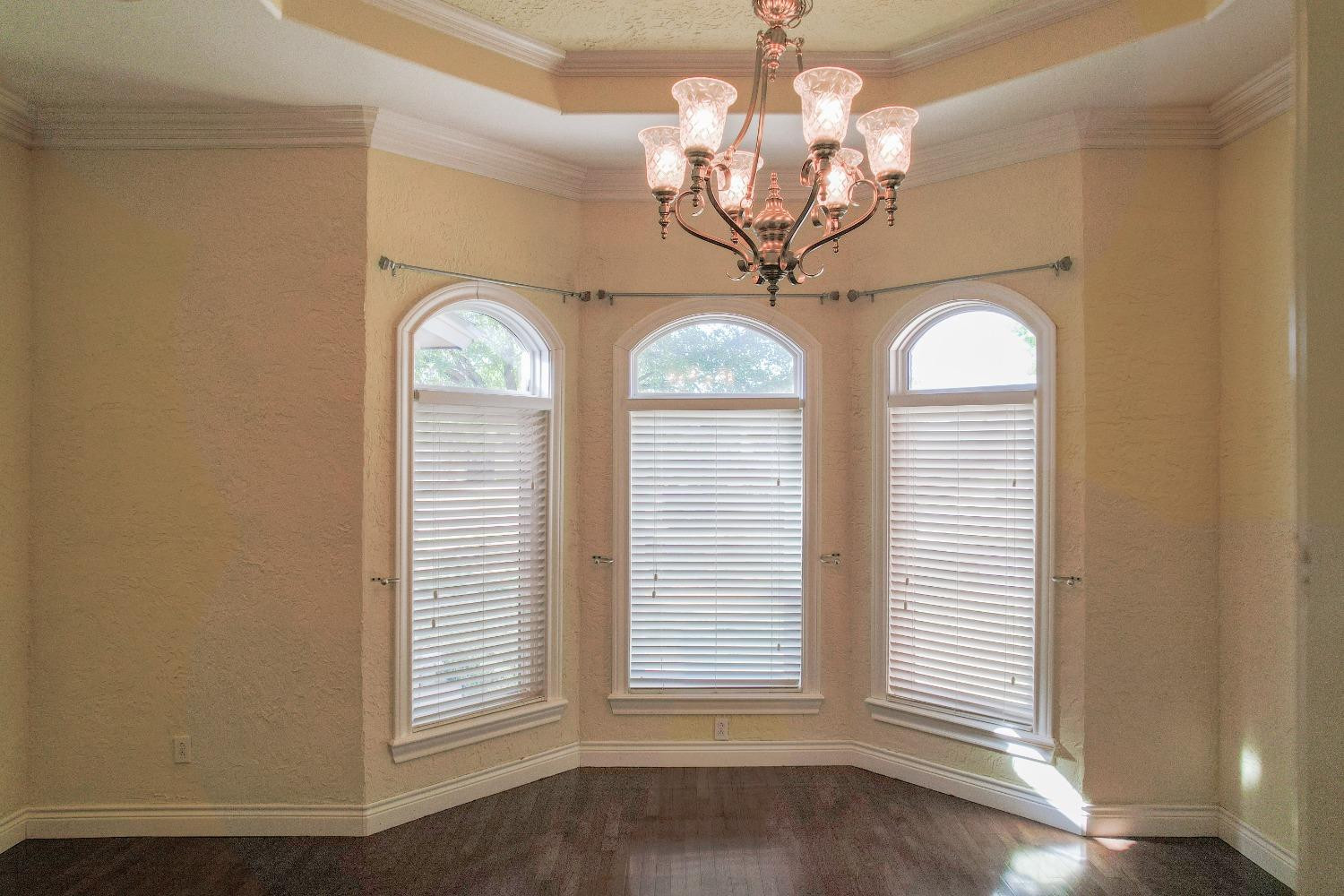 6304 County Road 7435