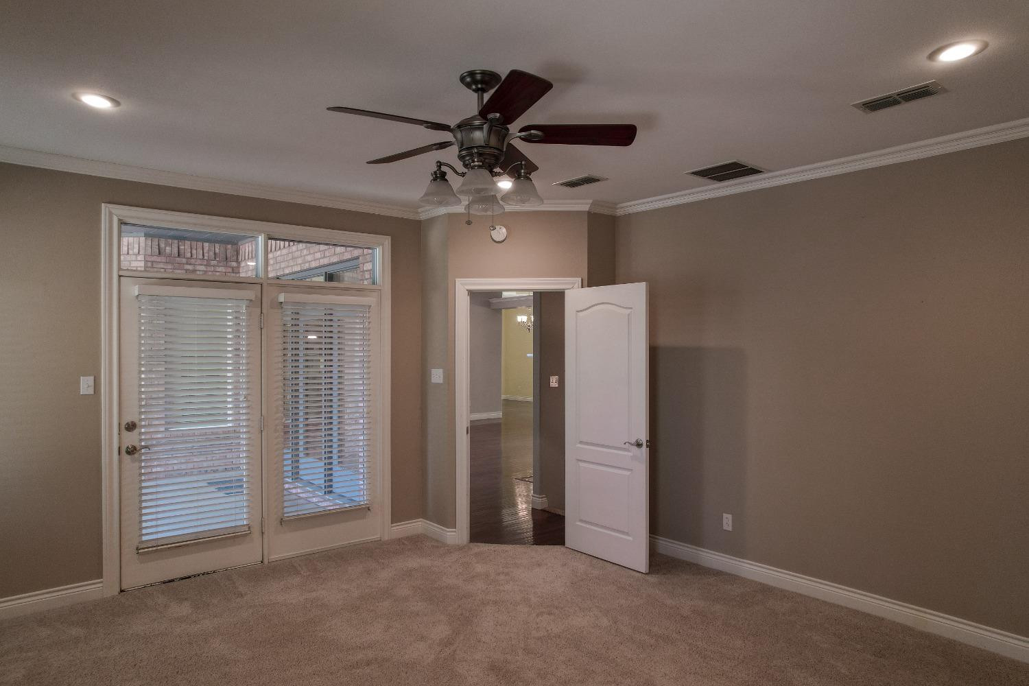 6304 County Road 7435