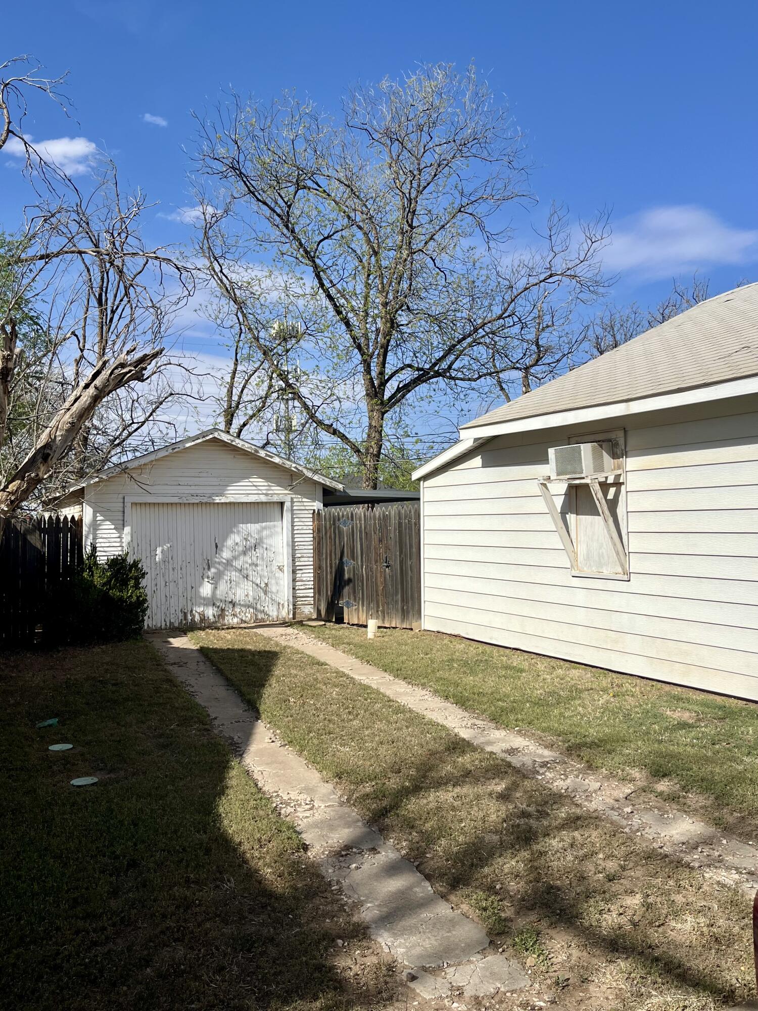 2704 36th Street