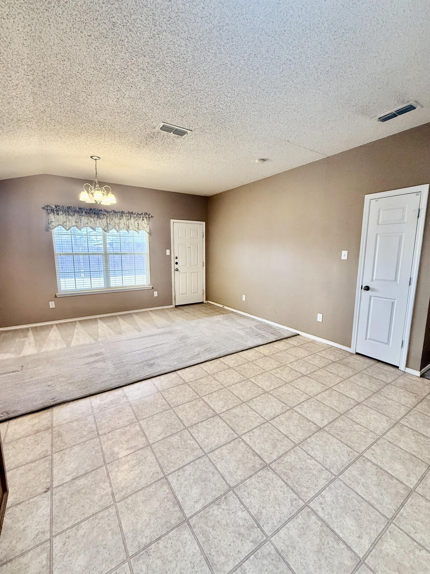 531 N Juneau Avenue