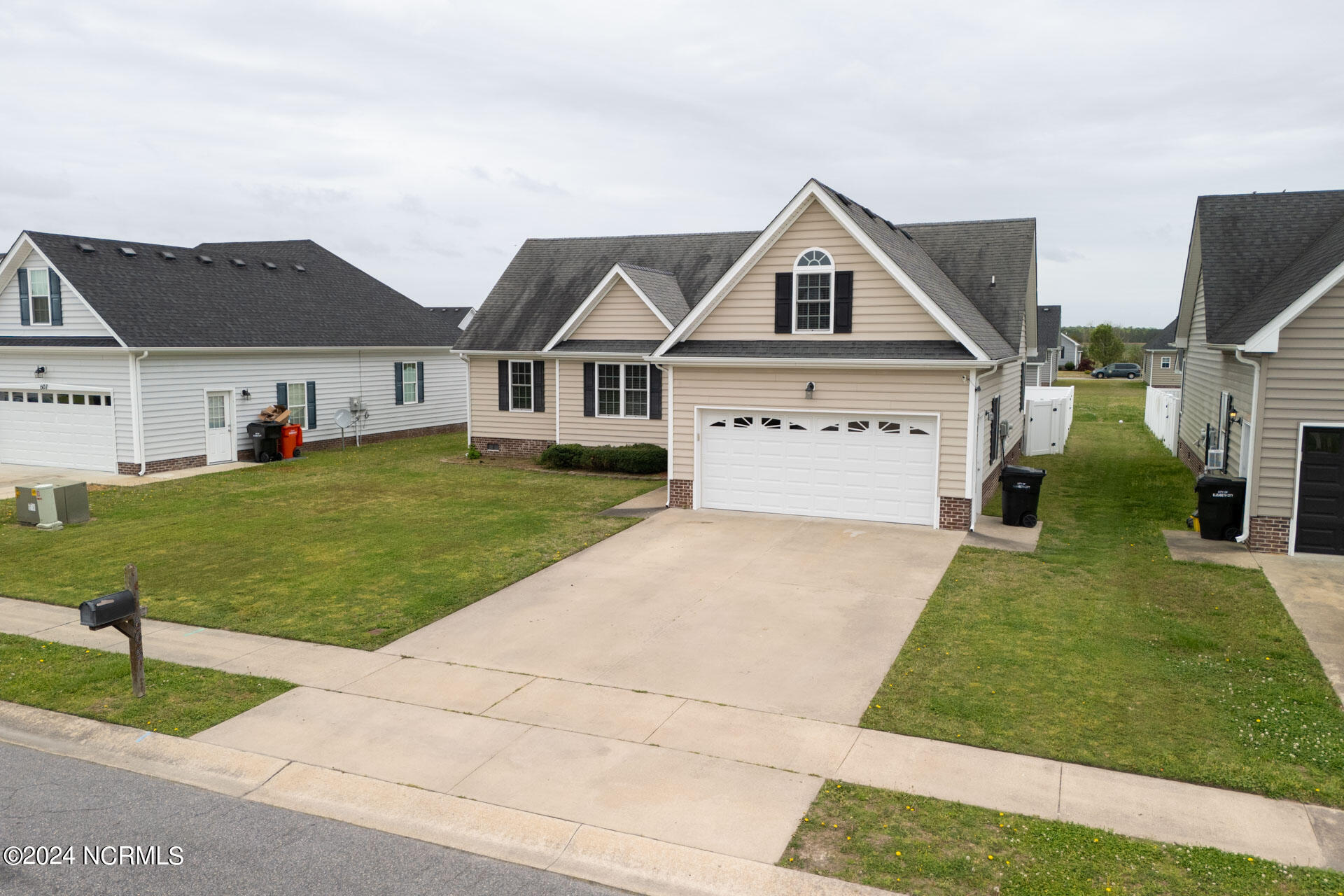 605 Millbrooke Circle