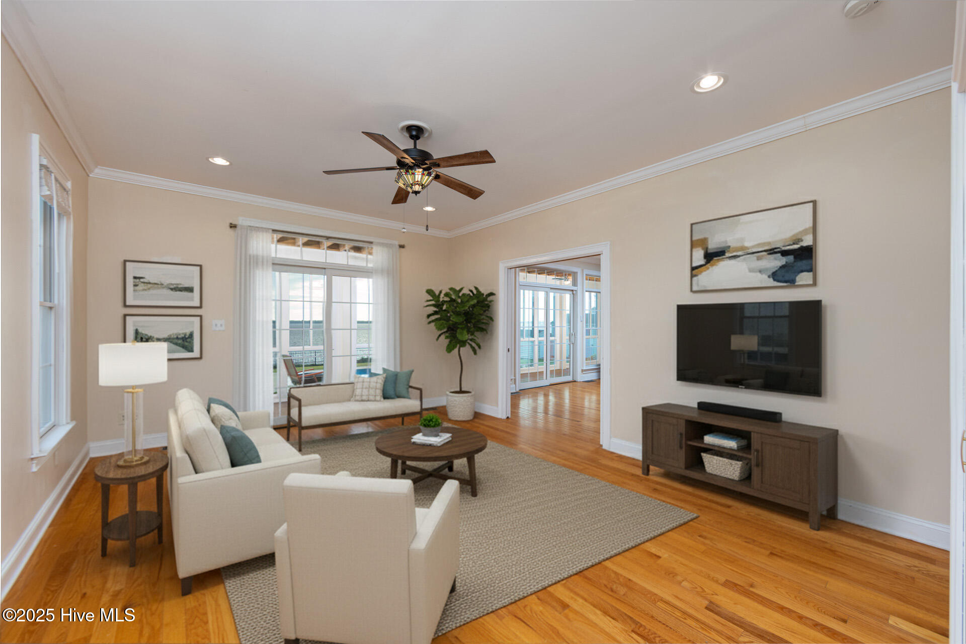 116 N Shore Drive