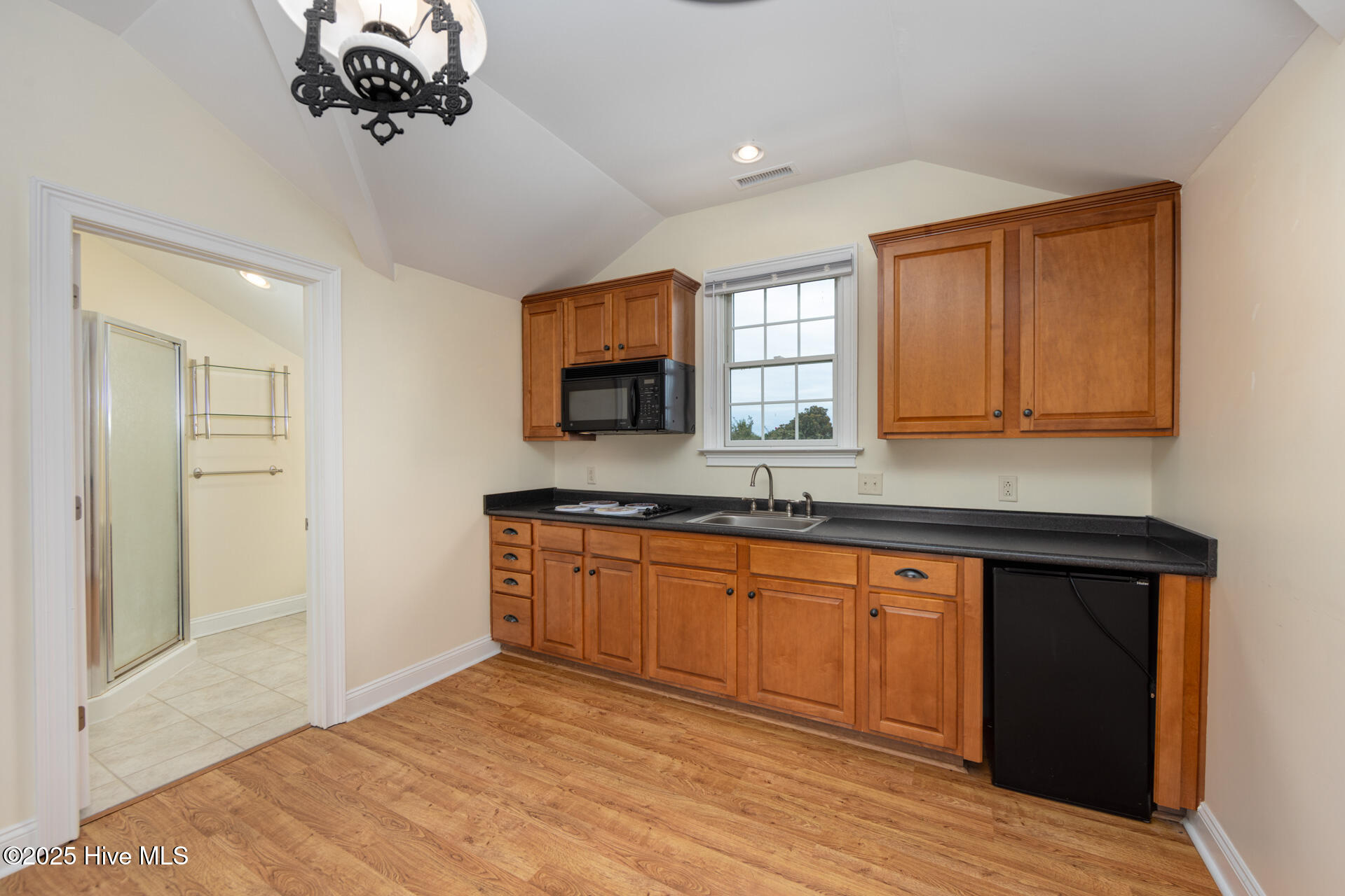 116 N Shore Drive