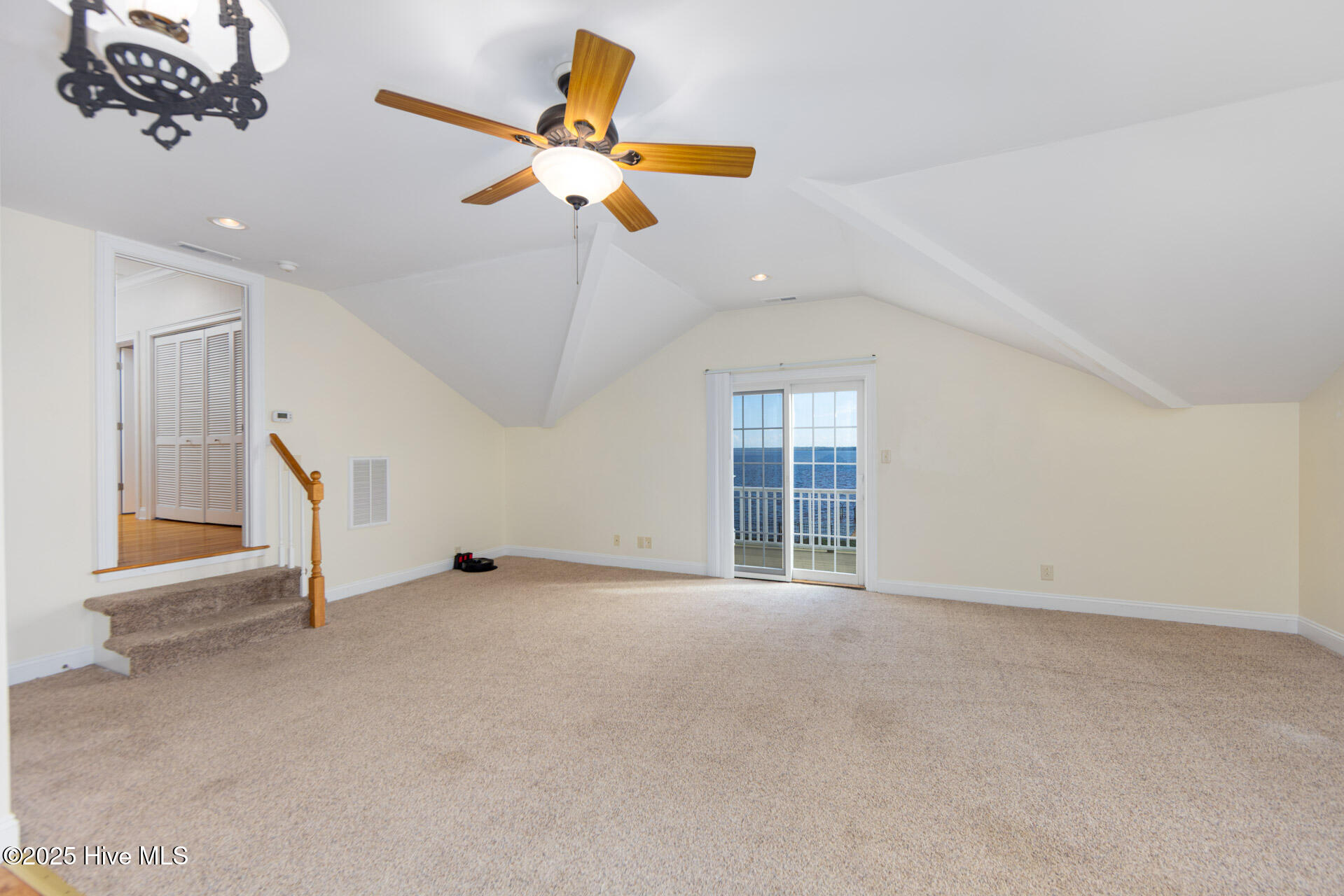 116 N Shore Drive