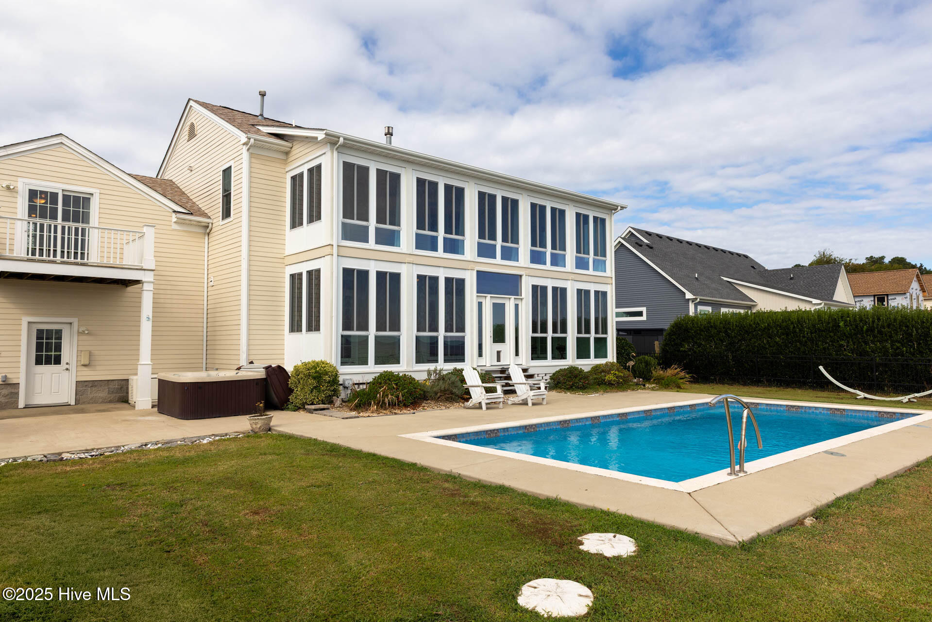 116 N Shore Drive