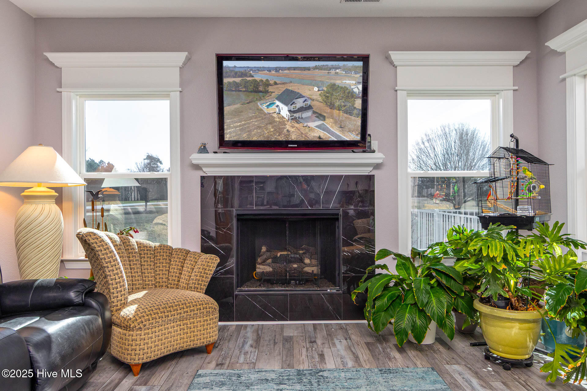 456 Pointe Vista Drive