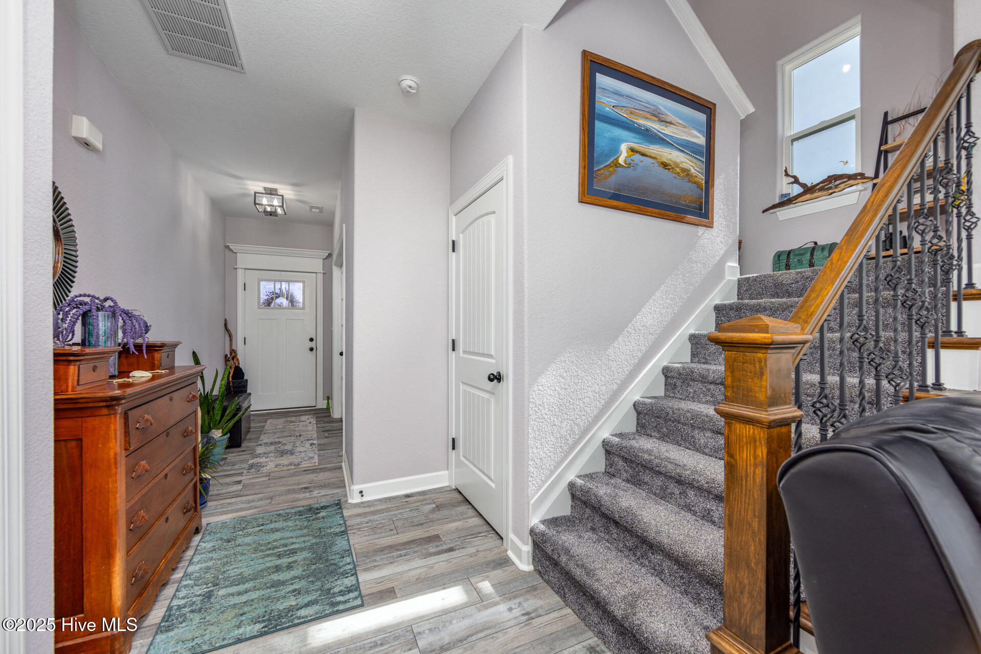 456 Pointe Vista Drive