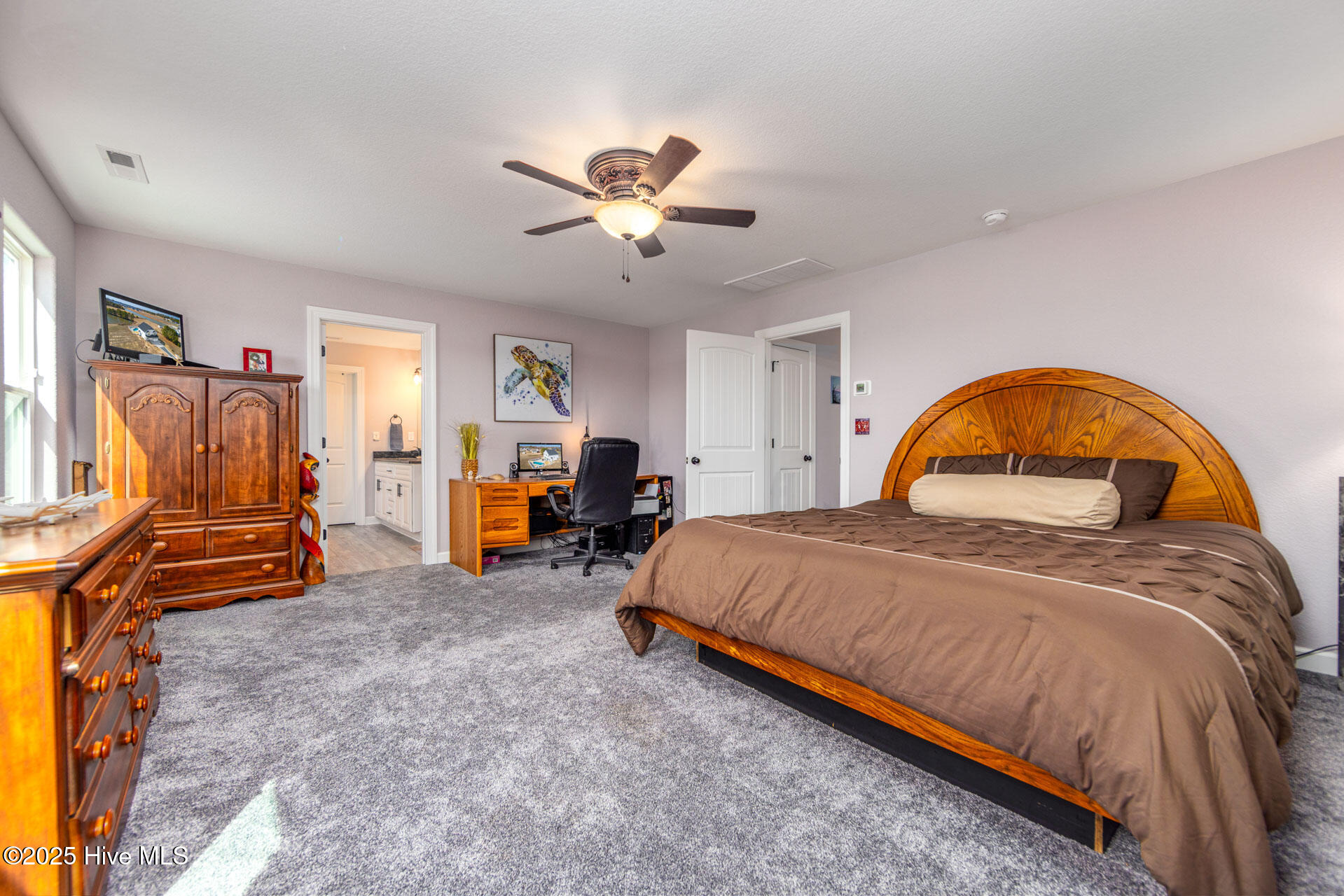 456 Pointe Vista Drive